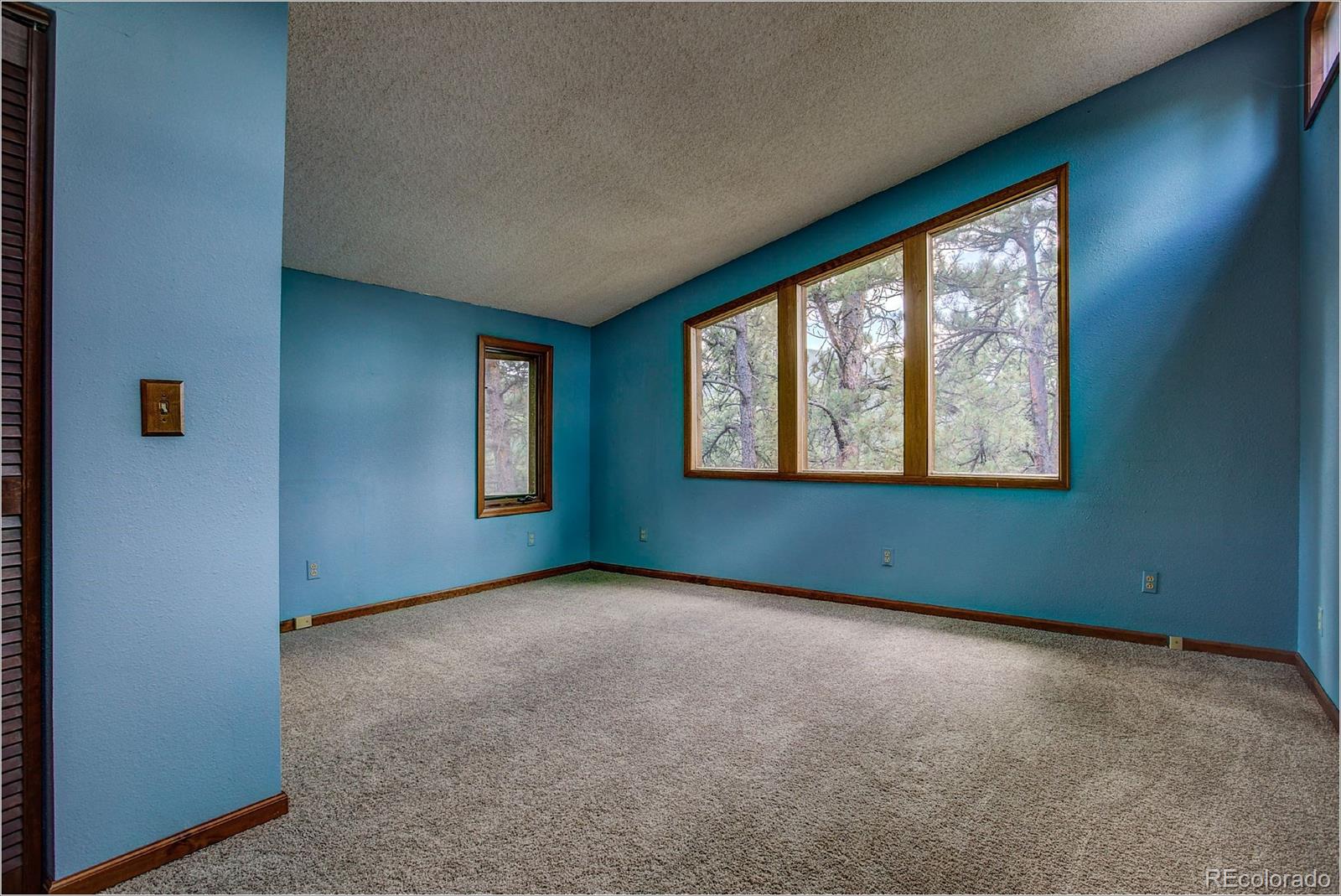 21901 Rinconada Road Morrison, CO 80465 - Photo 20 of 34 Gallery Image 20