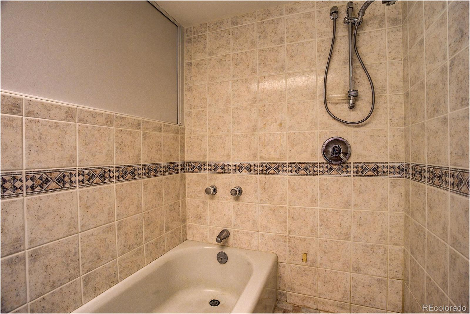 21901 Rinconada Road Morrison, CO 80465 - Photo 29 of 34 Gallery Image 29