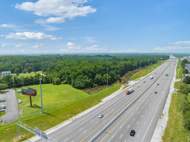 $450,000 | 77 Casey Jones Lane, Jackson, TN 38305