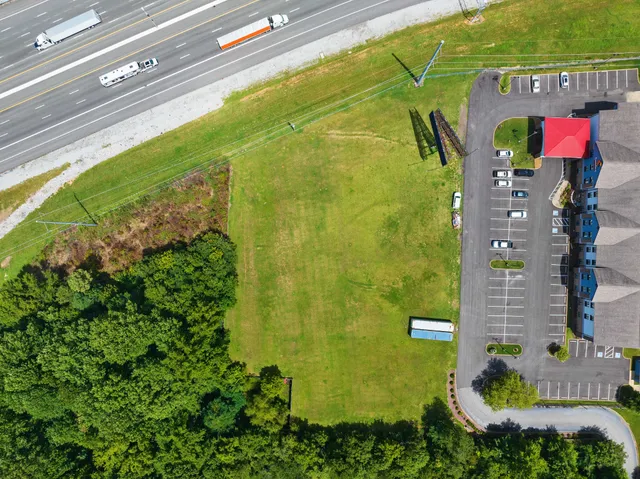 $450,000 | 77 Casey Jones Lane, Jackson, TN 38305