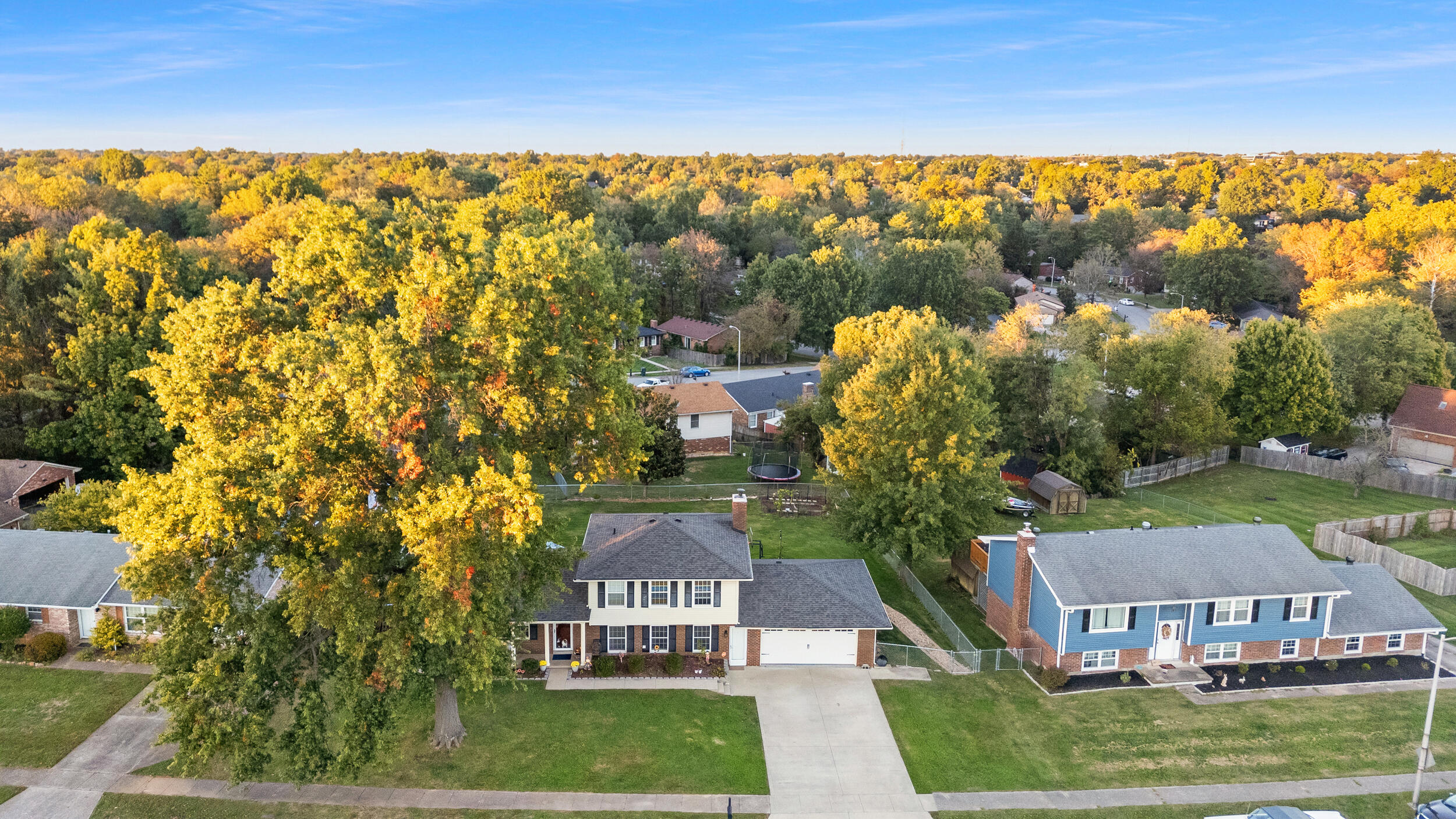 653 Squires Road Lexington, KY 40515 - Photo 36 of 40 dji_20251016154456_0010_d