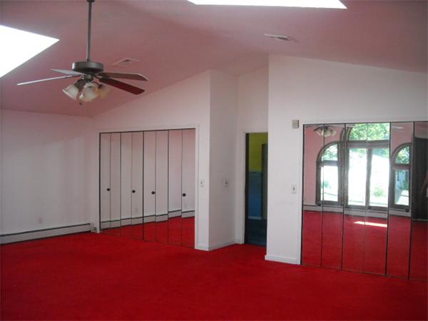 41 Airport Road Dudley, MA 01571 - Photo 8 of 10 Gallery Image 8