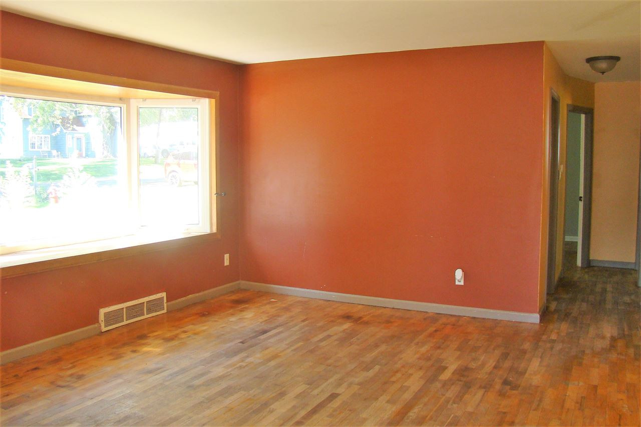 3511 Harding Road Jackson, MI 49203 - Photo 5 of 16 Photo 5