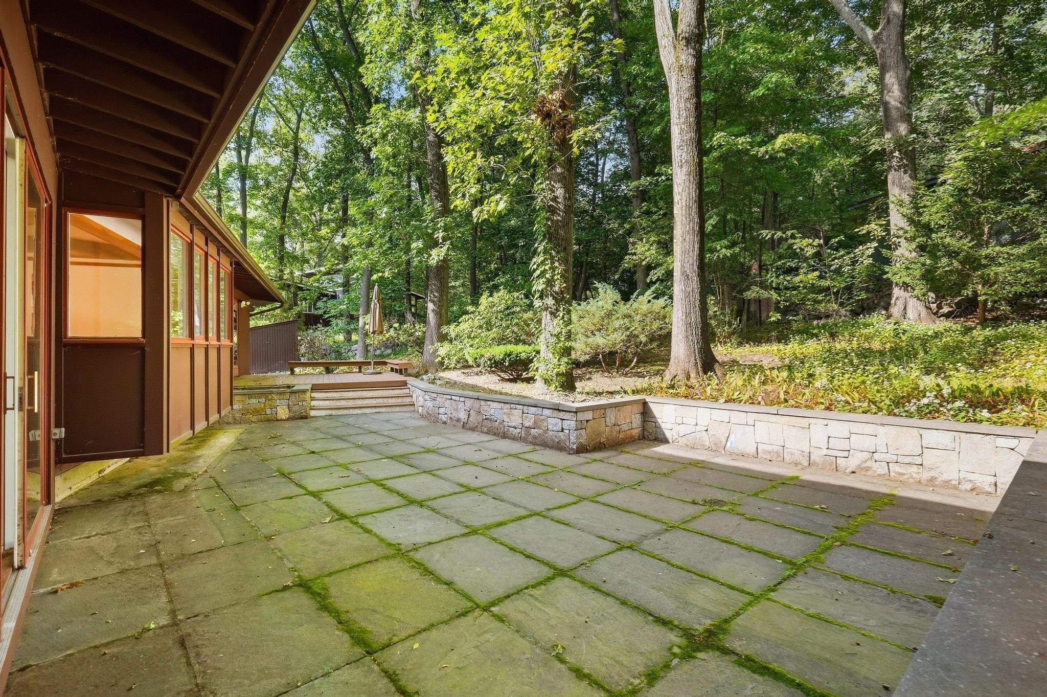 30 Peacock Farm Road Lexington, MA 02421 - Photo 5 of 41 Gallery Image 5