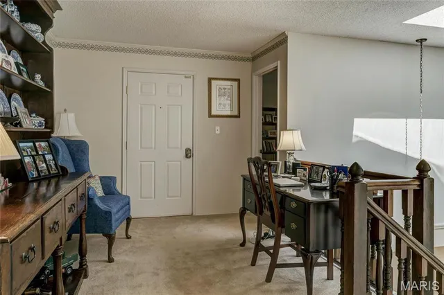 $2,200 | 1940 Meadowtree Lane, Unit 1, Kirkwood, MO 63122