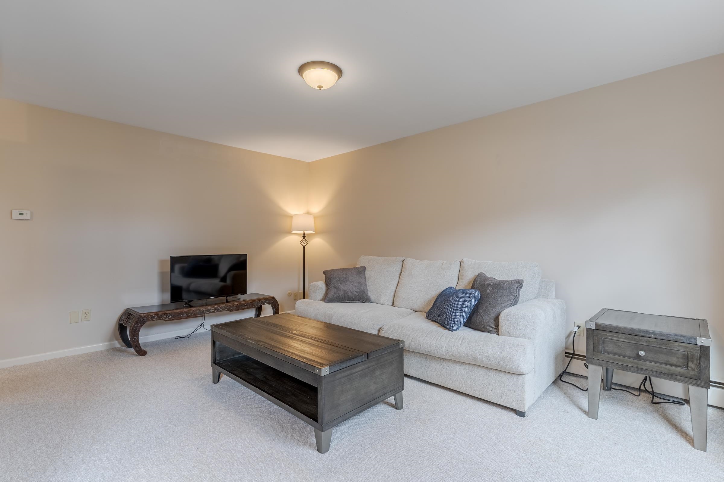 91 Winnacunnet Road, Unit 1 Hampton, NH 03842 - Photo 6 of 21