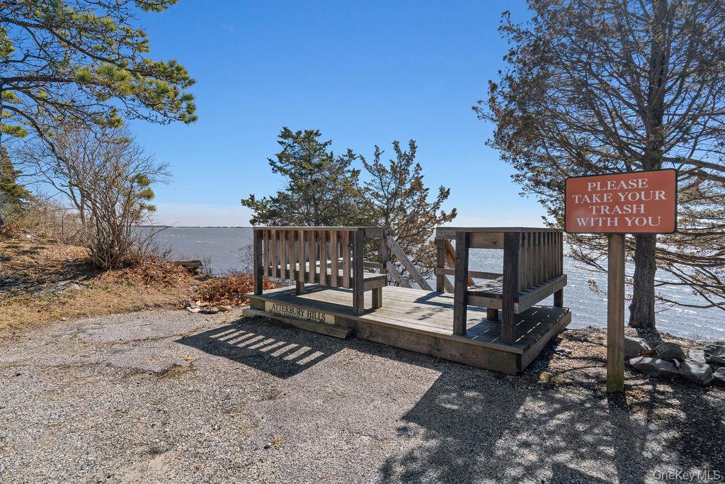 27 Atterbury Road Southampton, NY 11968 - Photo 25 of 29