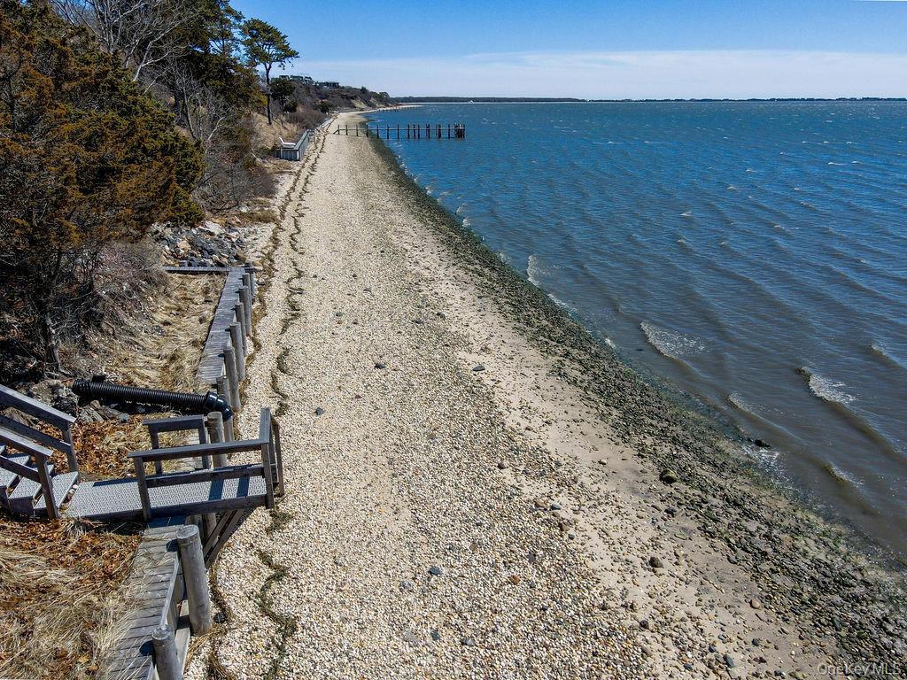 27 Atterbury Road Southampton, NY 11968 - Photo 27 of 29