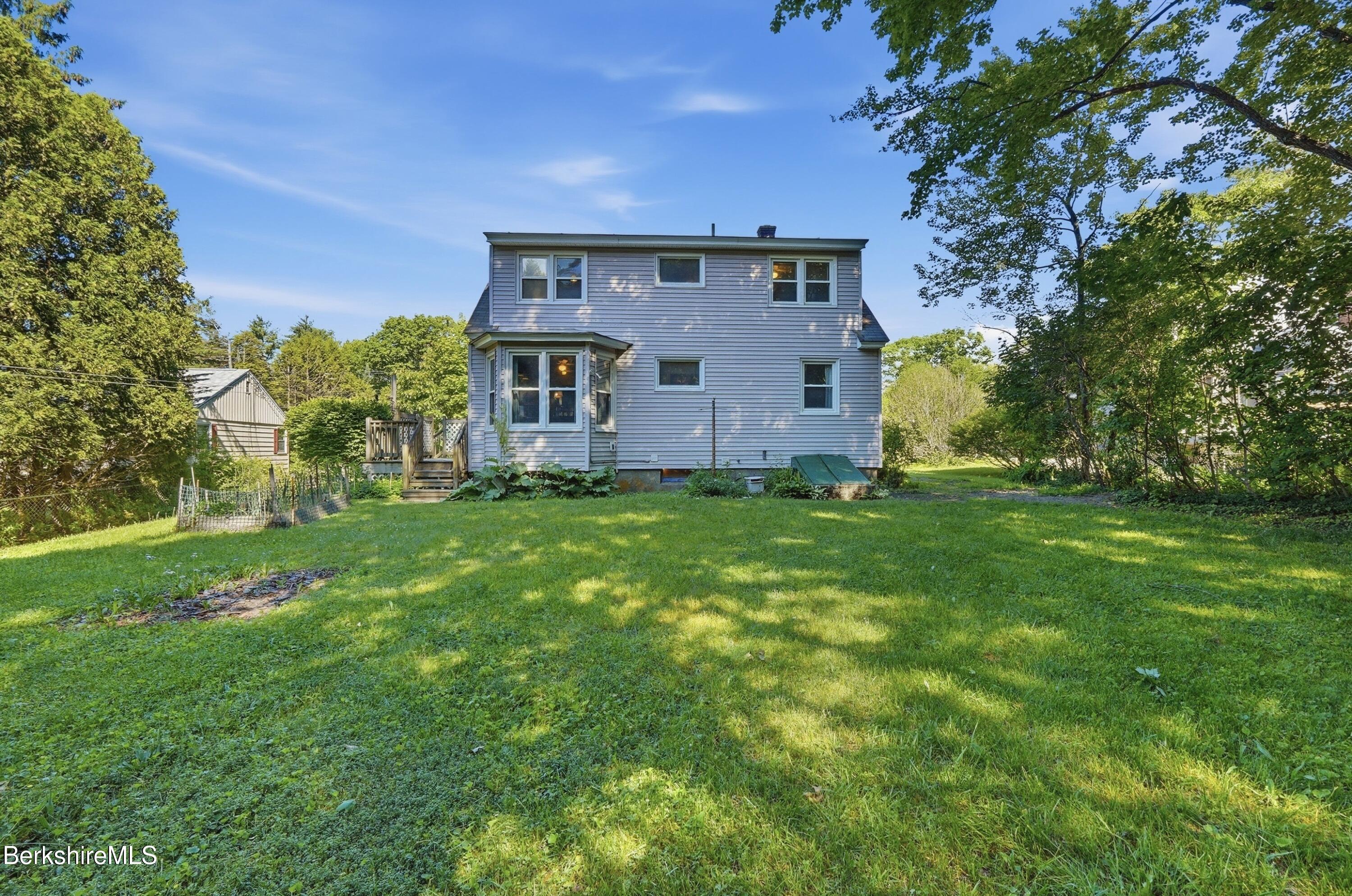 380 Cheshire Road Pittsfield, MA 01201 - Photo 35 of 37 044_cad07088