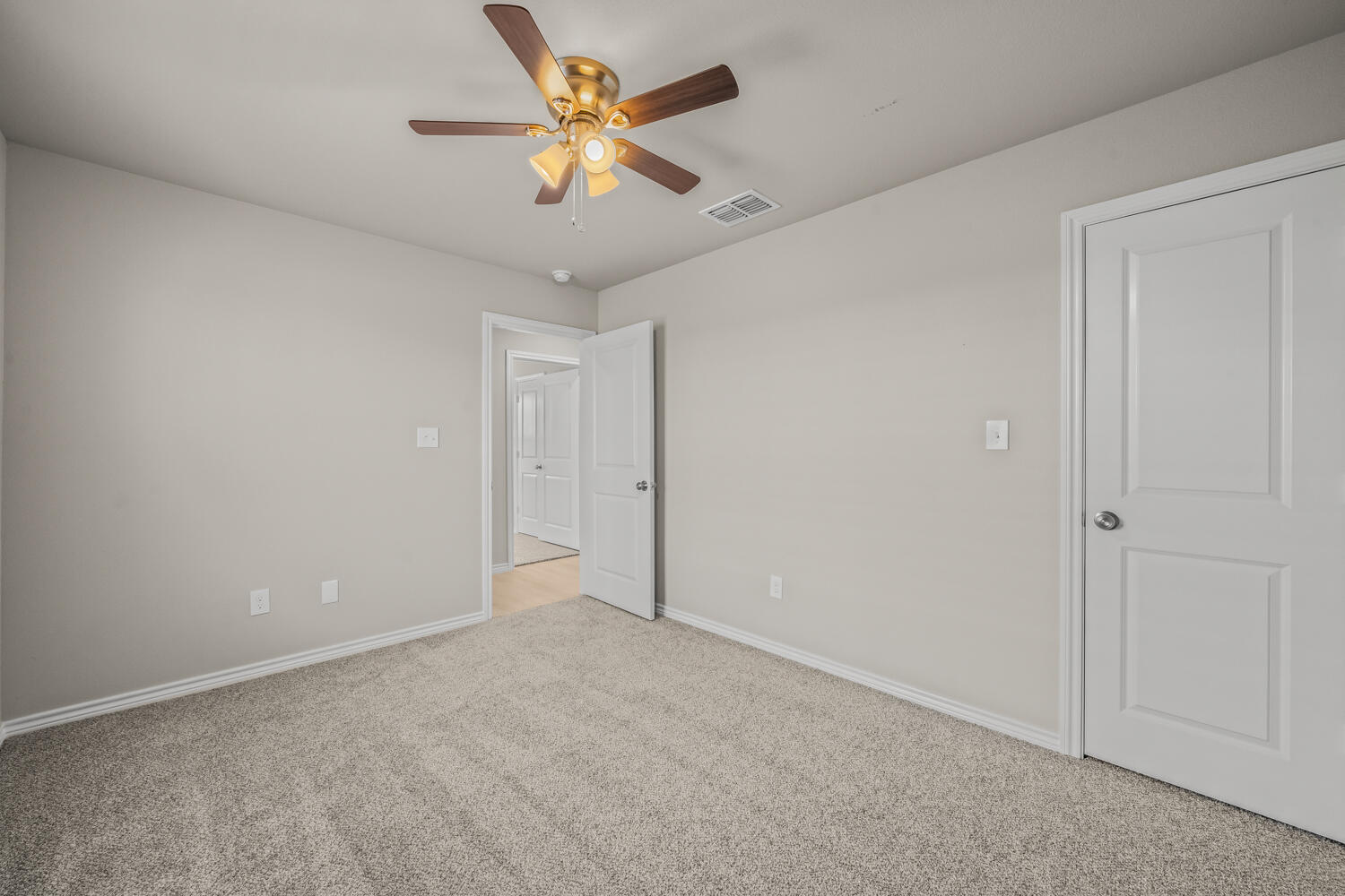 1222 Ave I Ralls, TX 79357 - Photo 13 of 27 1222 AVE I Ralls-5