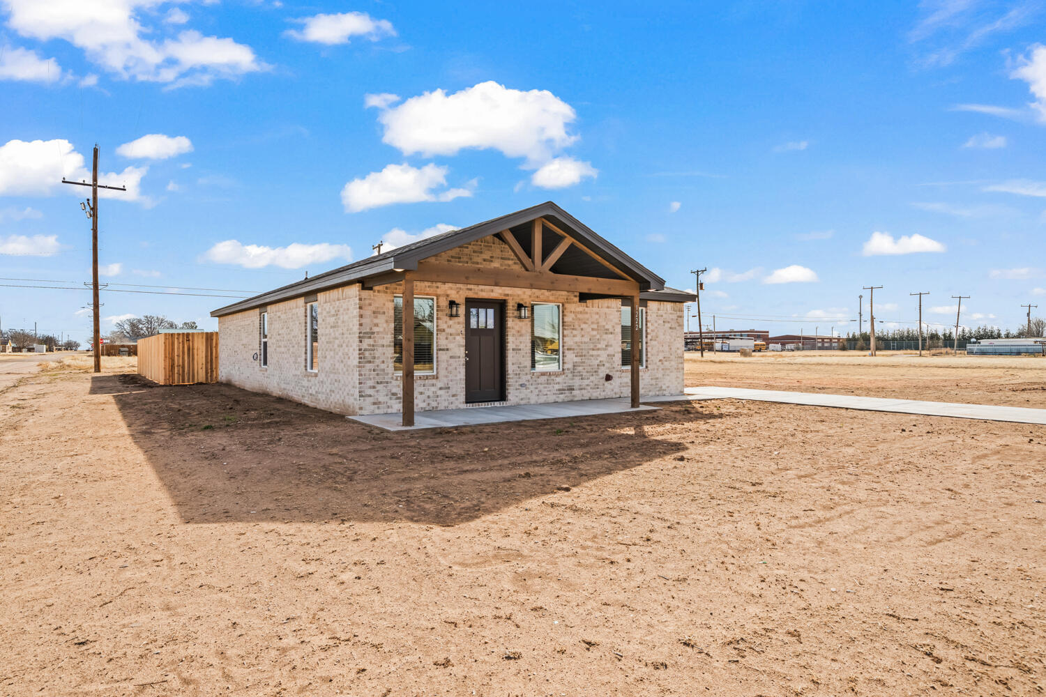 1222 Ave I Ralls, TX 79357 - Photo 3 of 27 1222 AVE I Ralls-16