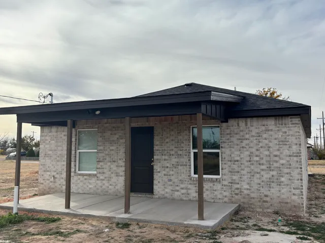 $175,000 | 1222 Ave I, Ralls, TX 79357