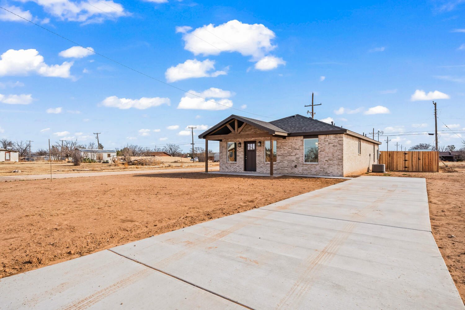 1222 Ave I Ralls, TX 79357 - Photo 4 of 27 1222 AVE I Ralls-18