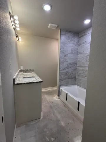 $175,000 | 1222 Ave I, Ralls, TX 79357