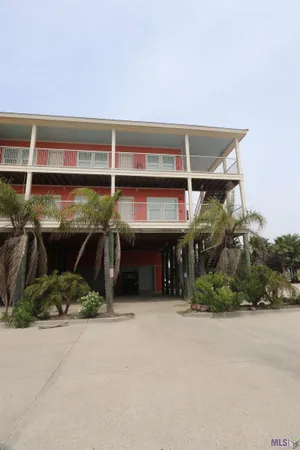 $255,000 | 120 Carmen Lane, Unit 28, Grand Isle, LA 70358