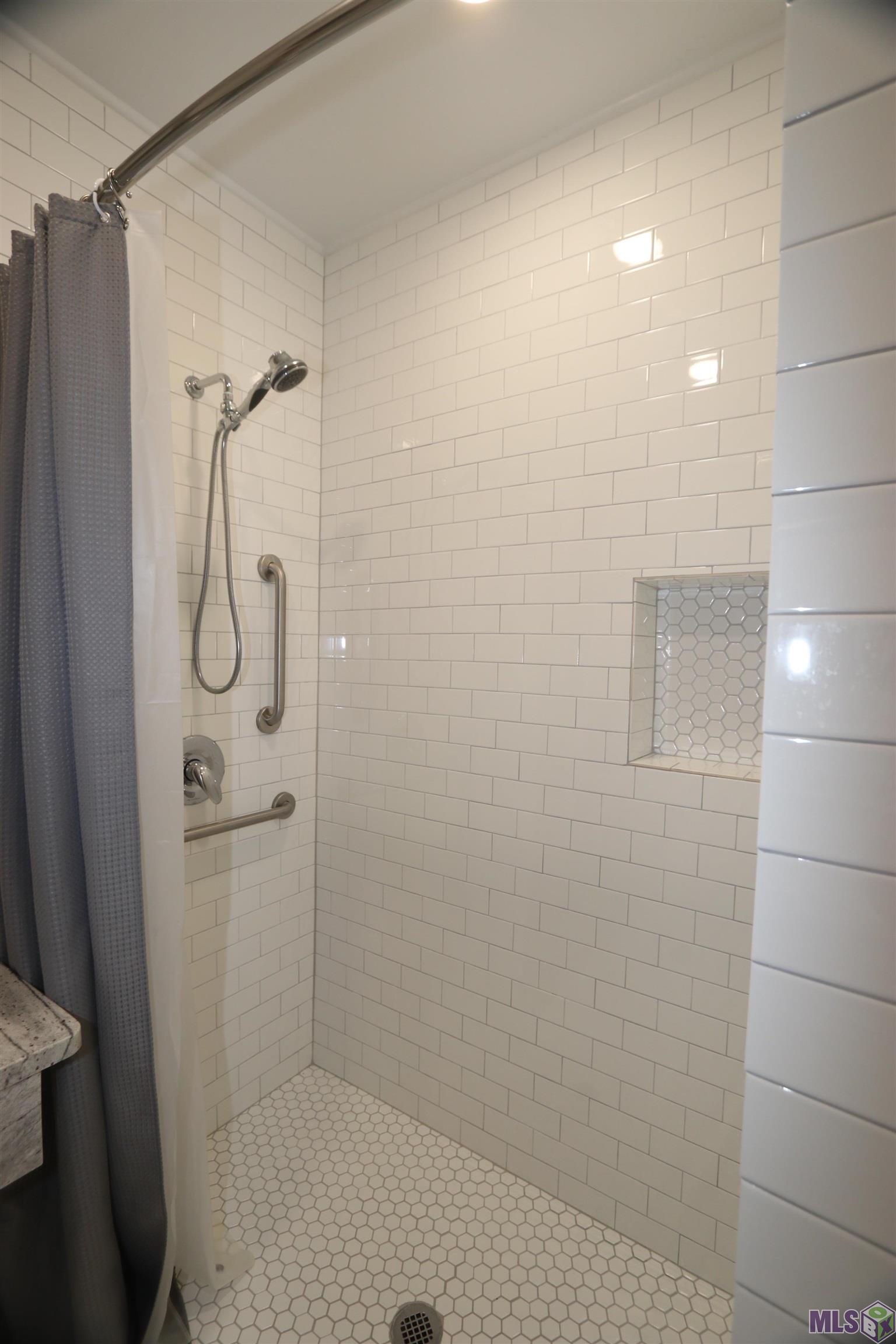 120 Carmen Lane, Unit 28 Grand Isle, LA 70358 - Photo 14 of 24