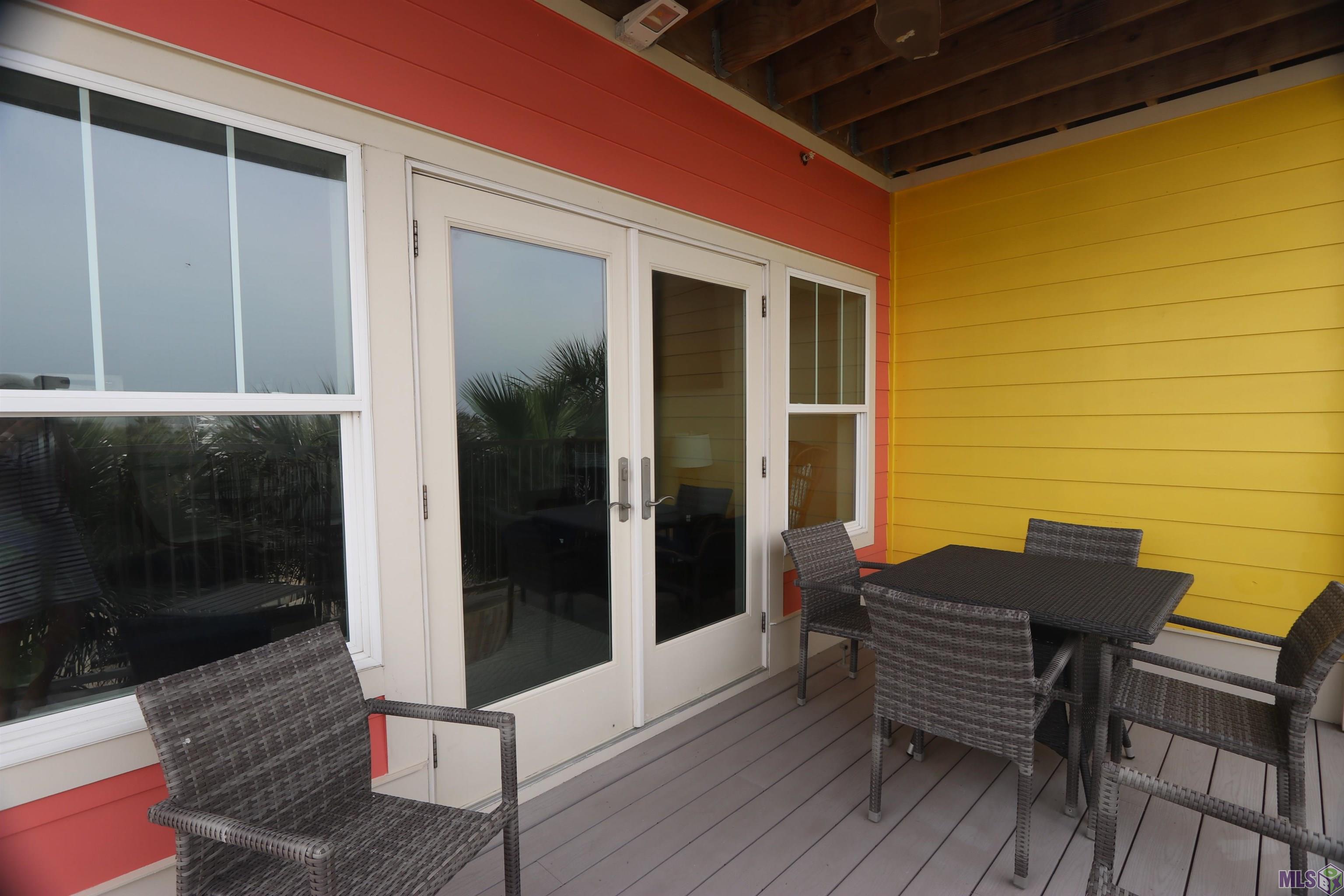 120 Carmen Lane, Unit 28 Grand Isle, LA 70358 - Photo 4 of 24