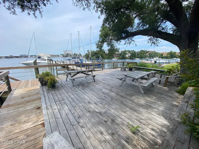 $1,445 | 305 Wilson Avenue, Unit 15, Panama City, FL 32401