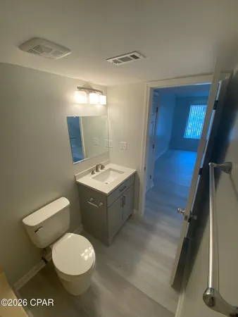 $1,345 | 305 Wilson Avenue, Unit 15, Panama City, FL 32401