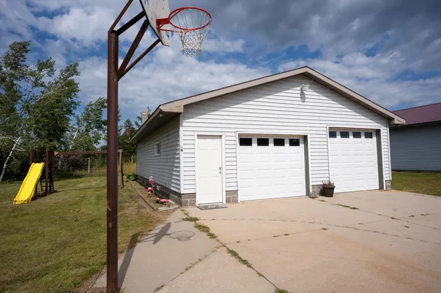 $299,000 | 9207 Capella Drive Northwest, Bemidji, MN 56601