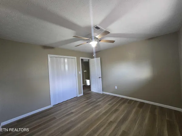$414,400 | 2404-2406 Clancy Avenue, Morristown, TN 37814