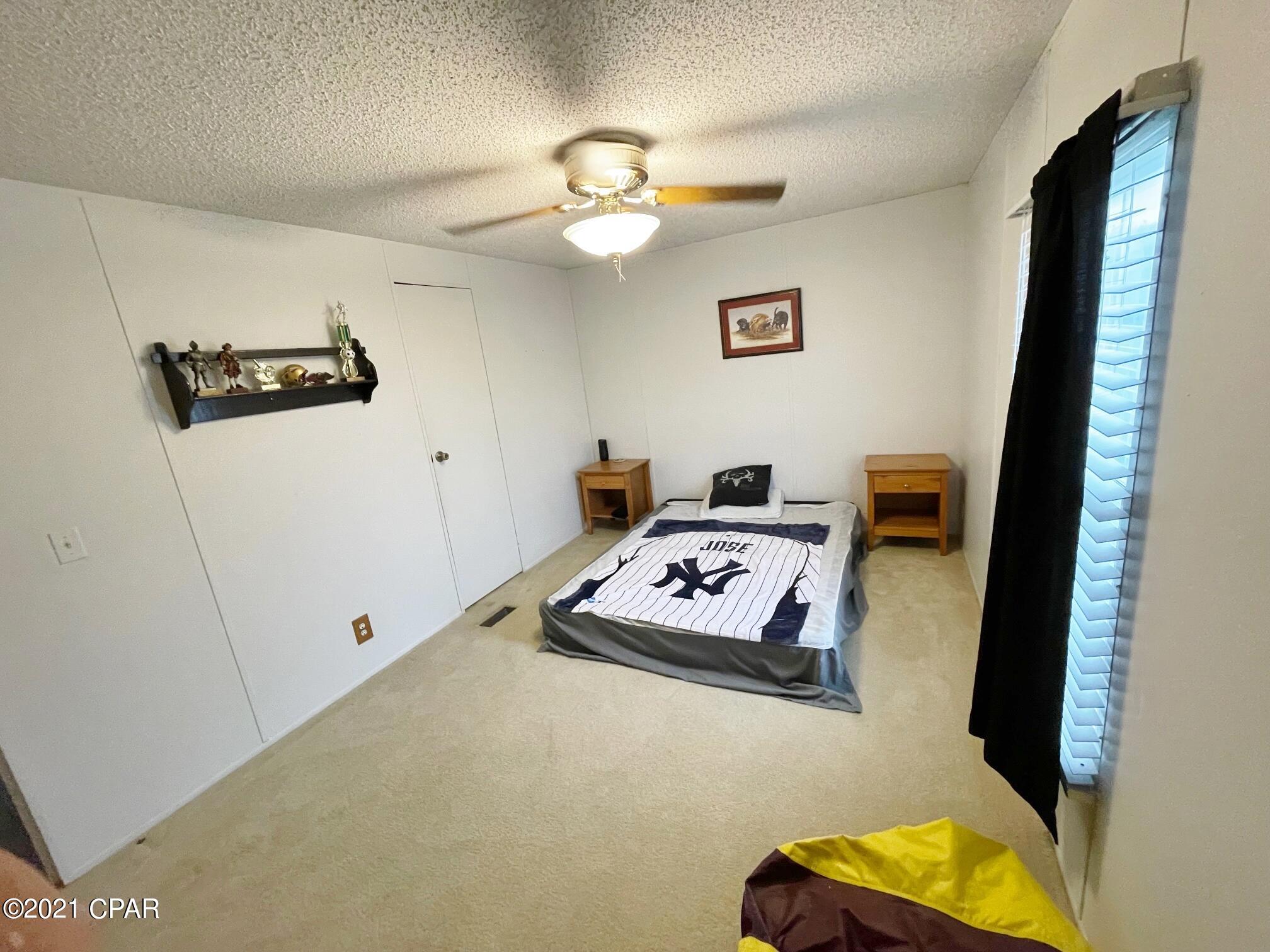 6792 Columbus Road Grand Ridge, FL 32442 - Photo 17 of 46 Gallery Image 17