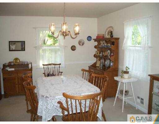 161 Fern Road East Brunswick, NJ 08816 - Photo 3 of 8 Gallery Image 3