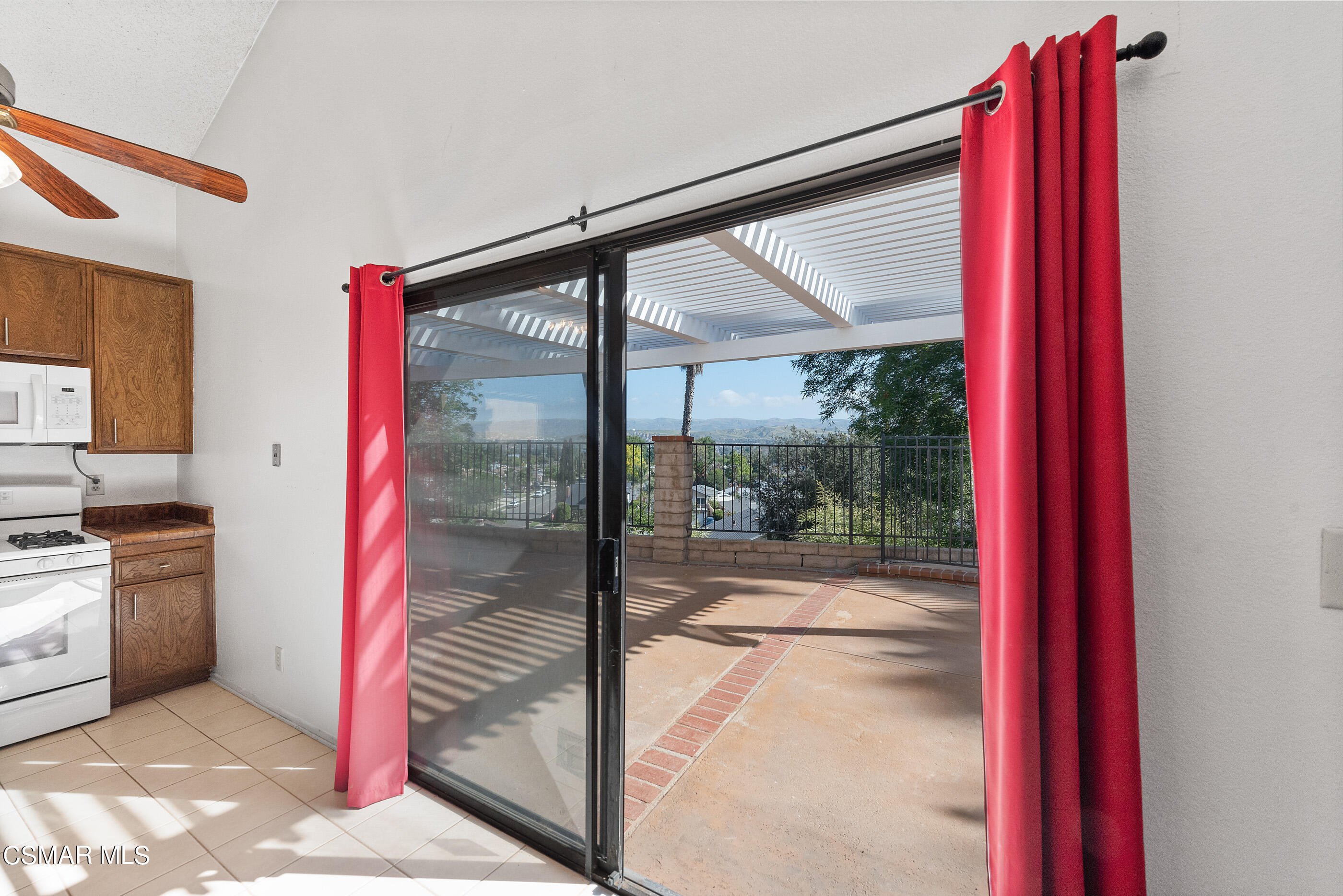837 Hillview Circle Simi Valley, CA 93065 - Photo 30 of 42 a view of a living room