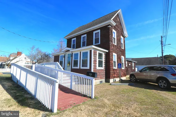 $525,000 | 4264 Main Street, Chincoteague Island, VA 23336