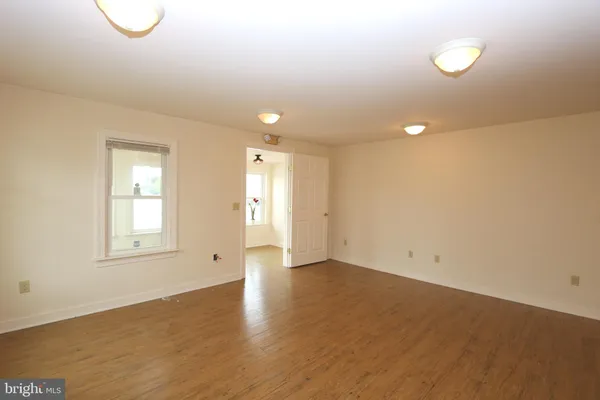 $525,000 | 4264 Main Street, Chincoteague Island, VA 23336