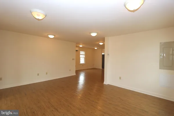 $525,000 | 4264 Main Street, Chincoteague Island, VA 23336