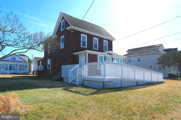 $525,000 | 4264 Main Street, Chincoteague Island, VA 23336