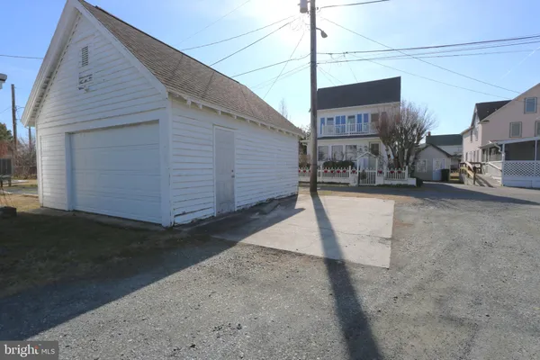 $495,000 | 4264 Main Street, Chincoteague Island, VA 23336