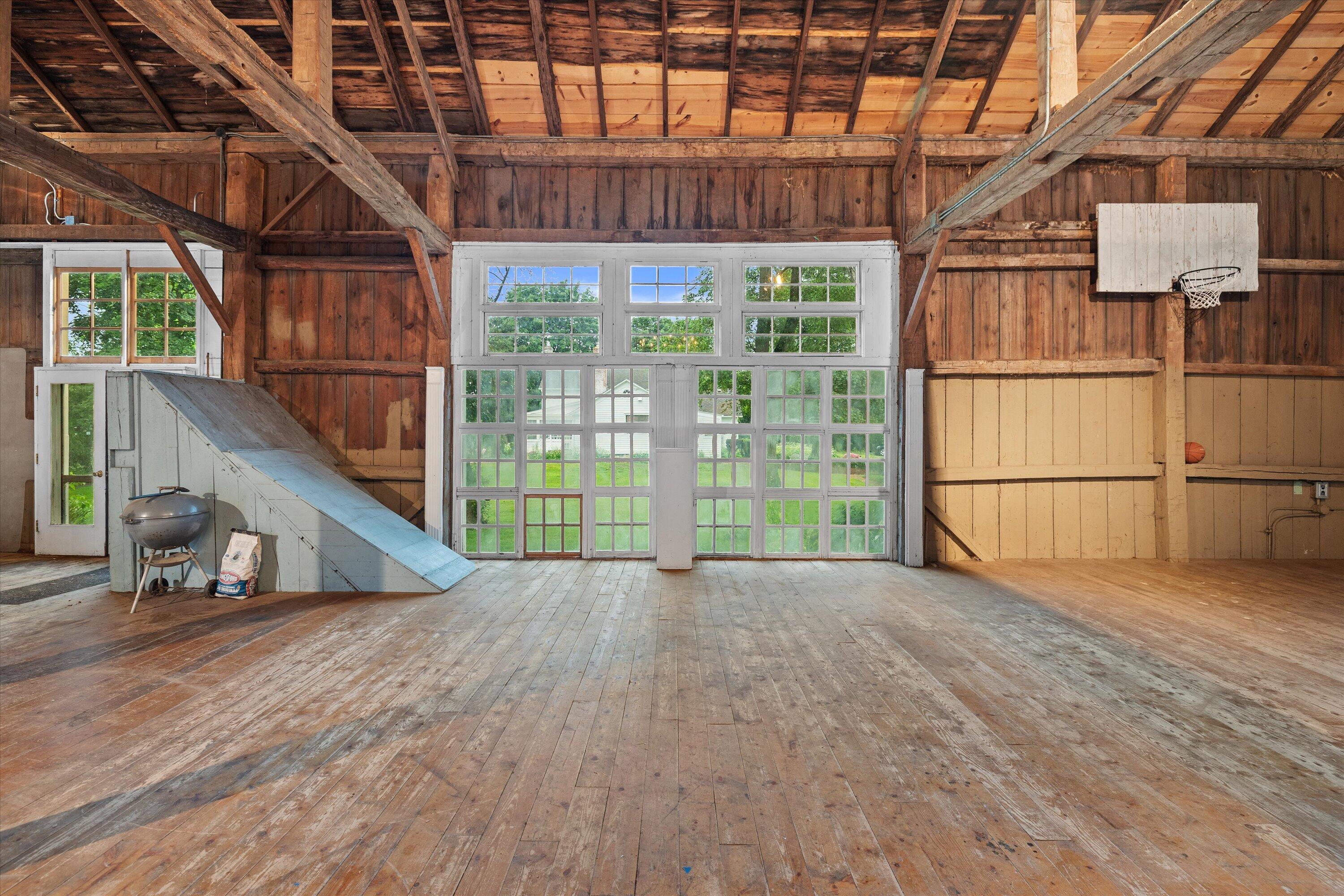 12112 North Wauwatosa Road Mequon, WI 53092 - Photo 42 of 72 099-JEFF0364
