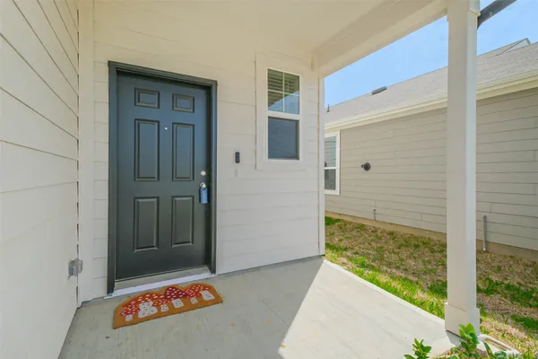 $2,300 | 23667 Cranberry Grader Lane, Hockley, TX 77447