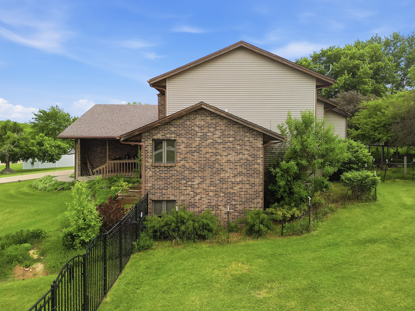 3261 North Silver Ridge Drive Oregon, IL 61061 - Photo 36 of 42