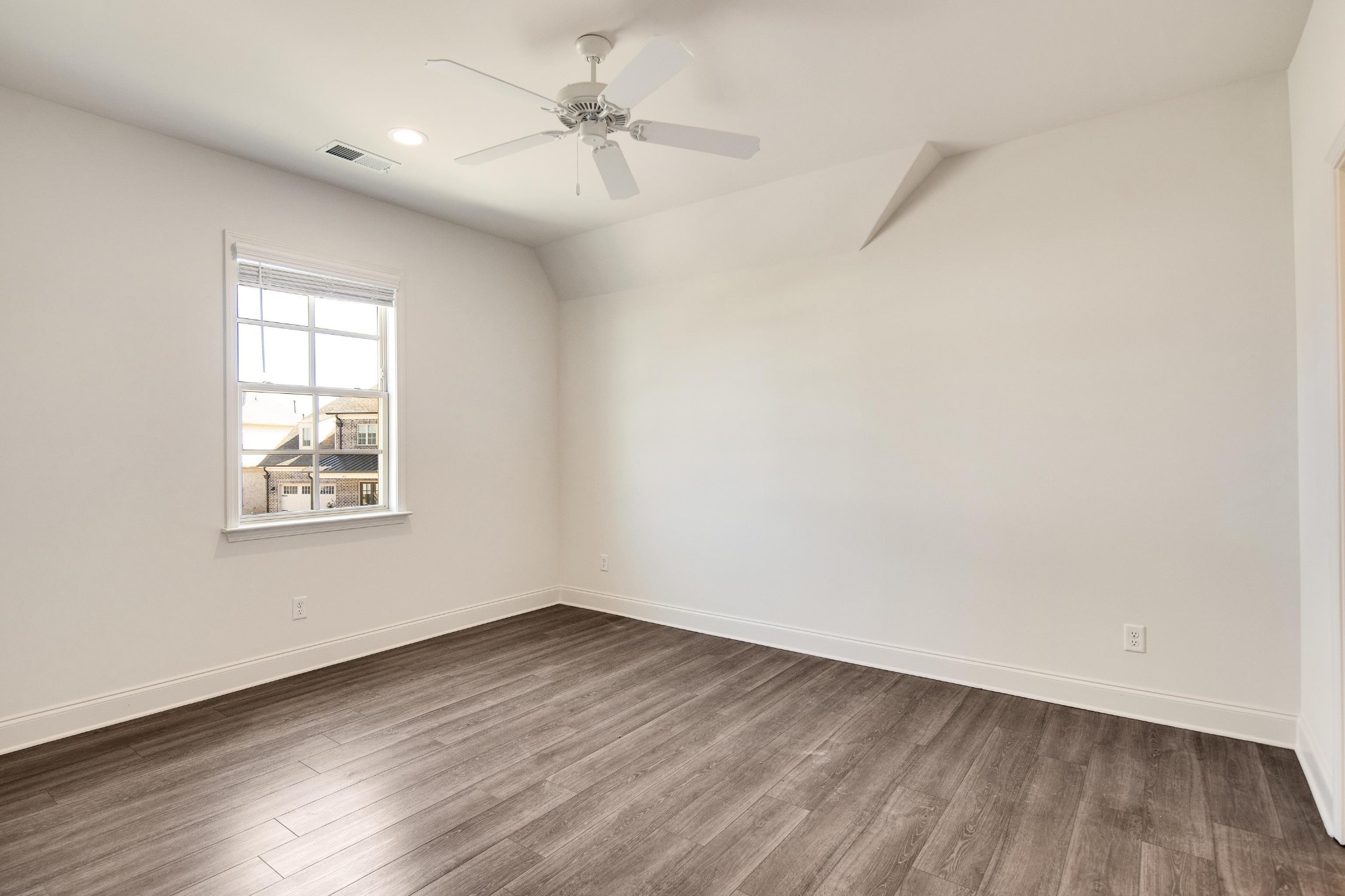 137 Peyton Run Loop Collierville, TN 38017 - Photo 32 of 40 Gallery Image 32