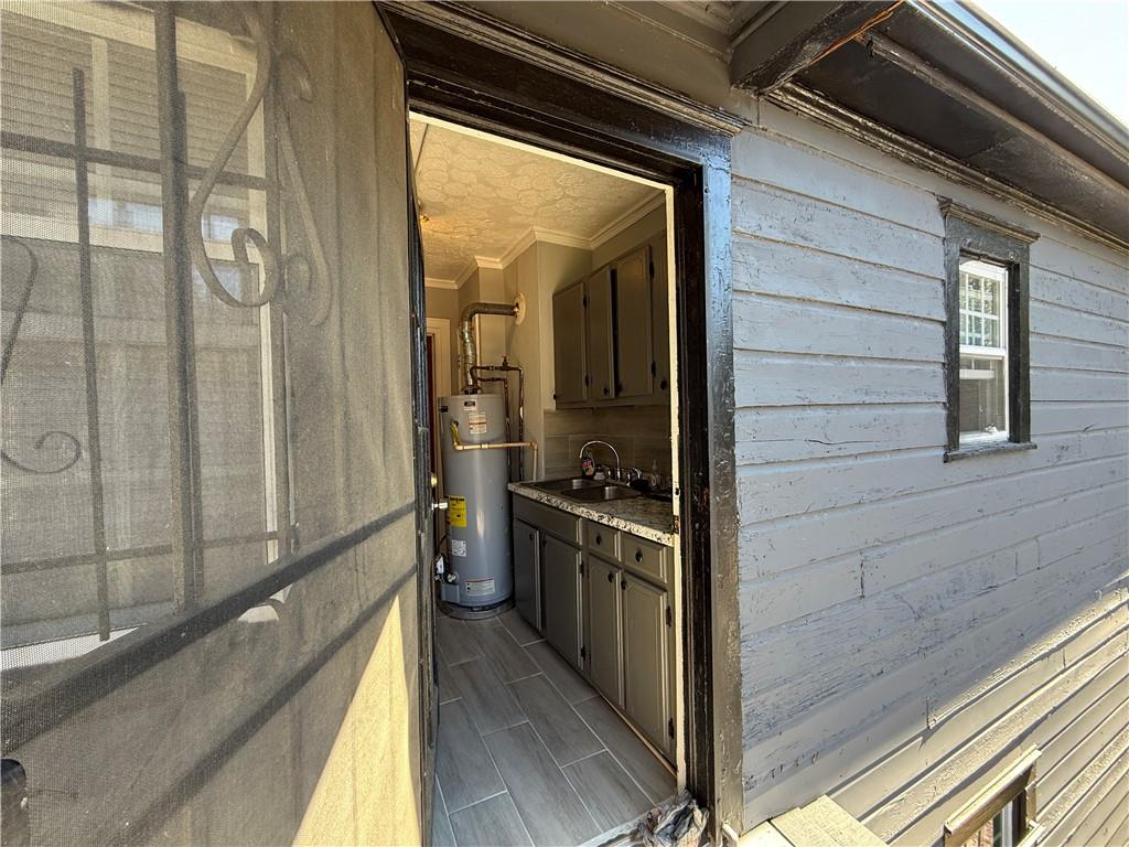 117 Vine Street Southwest, Unit B Atlanta, GA 30314 - Photo 14 of 22 a view of a kitchen from a window