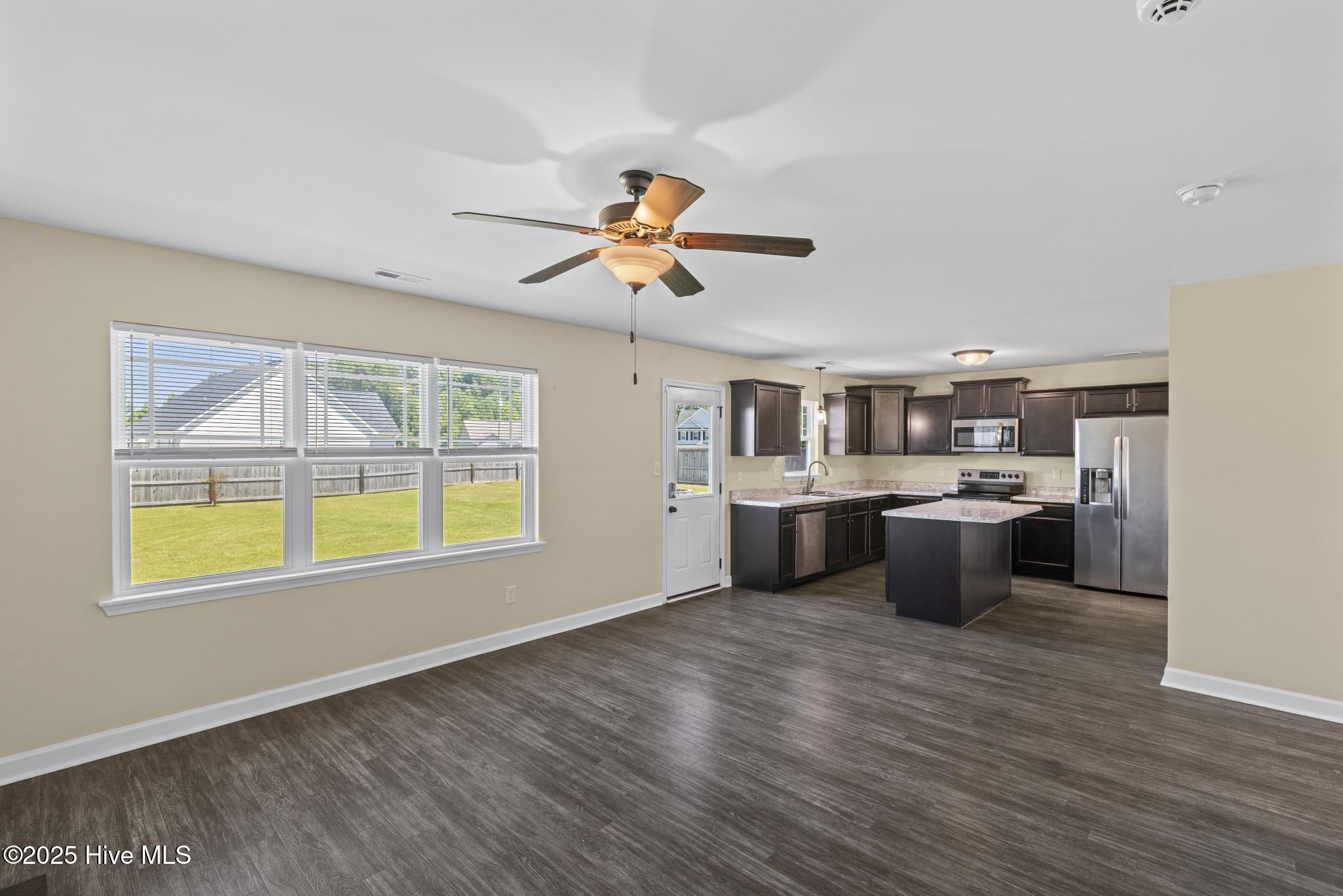111 Barnhouse Road Jacksonville, NC 28546 - Photo 15 of 31 425A5793_1