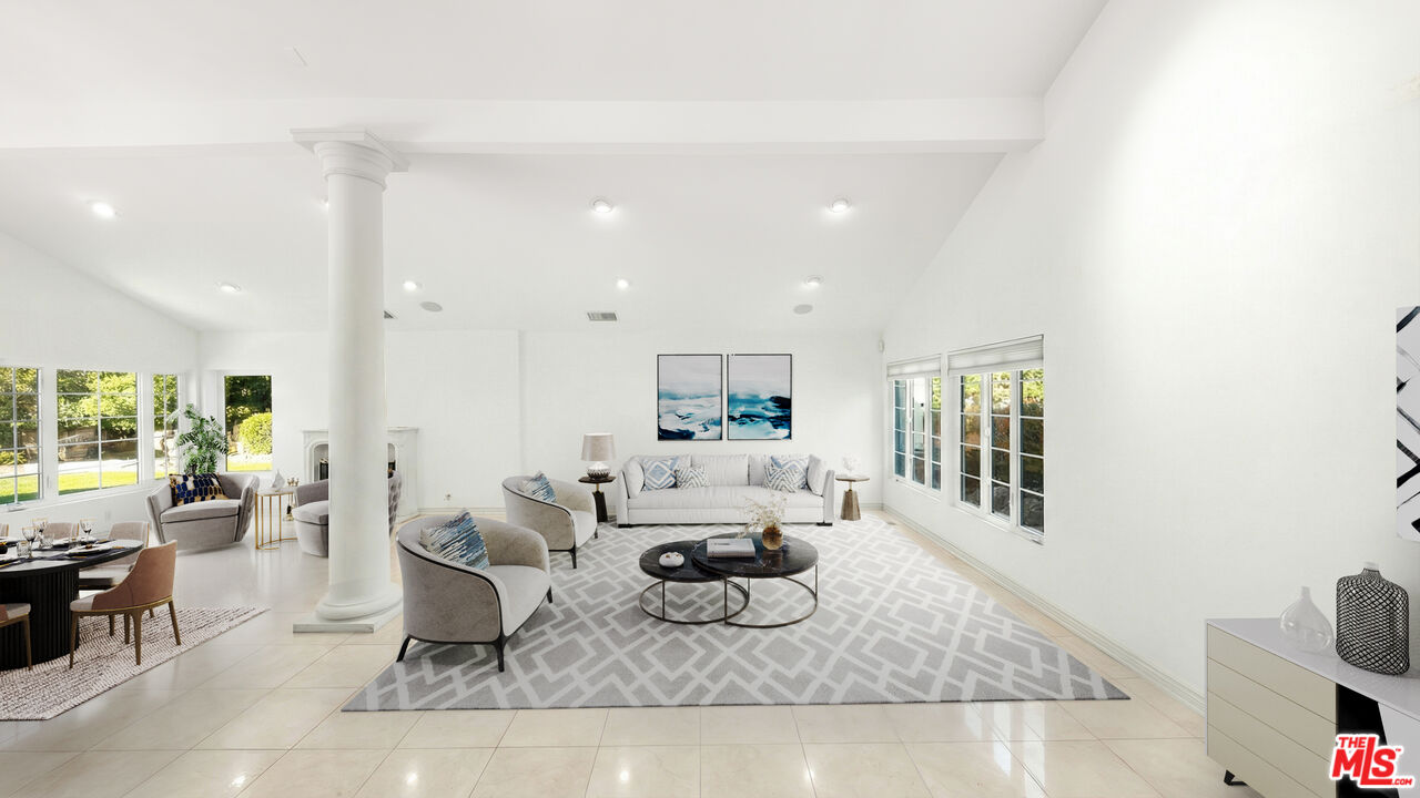 16230 Meadowcrest Road Sherman Oaks, CA 91403 - Photo 4 of 23