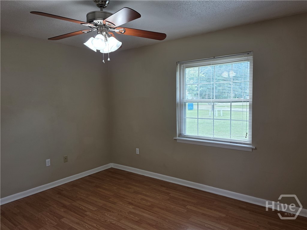 304 5th Street Rincon, GA 31326 - Photo 8 of 15