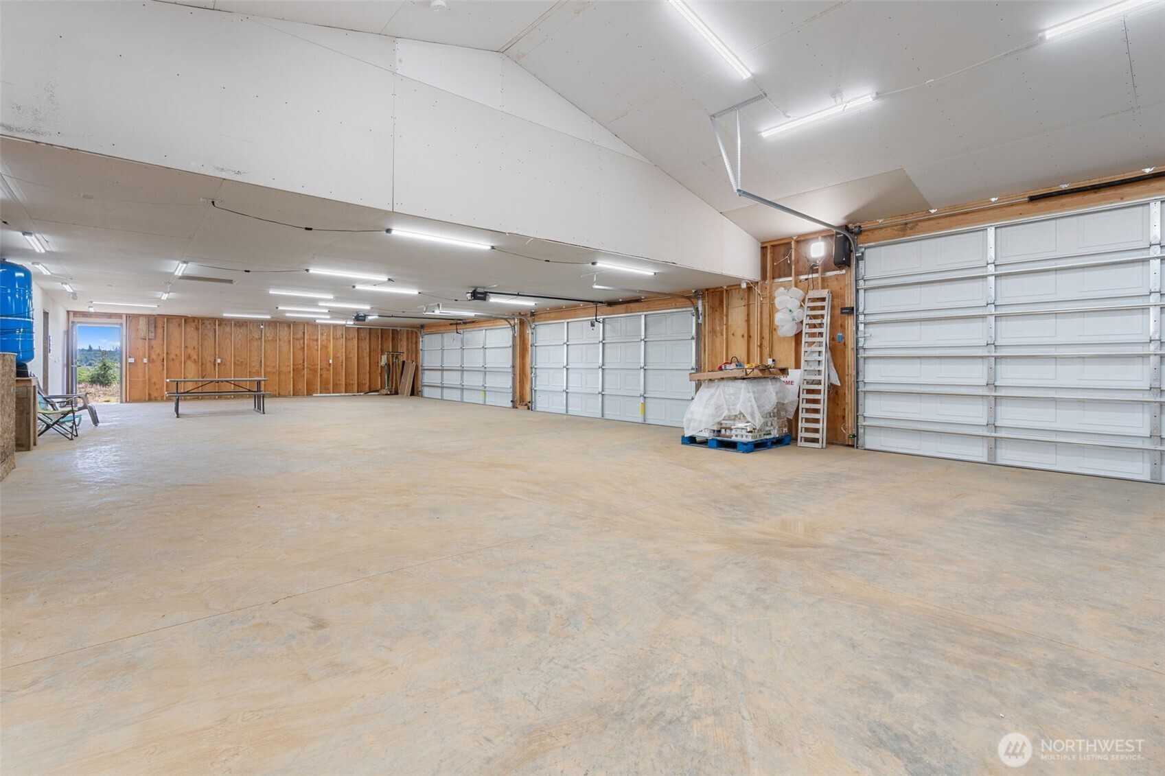 158 Macomber Road West Chehalis, WA 98532 - Photo 9 of 19 a view of an empty room