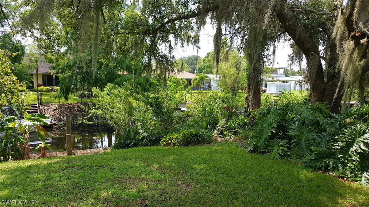 2160 Gardner Road Alva, FL 33920 - Photo 17 of 21 a view of a back yard