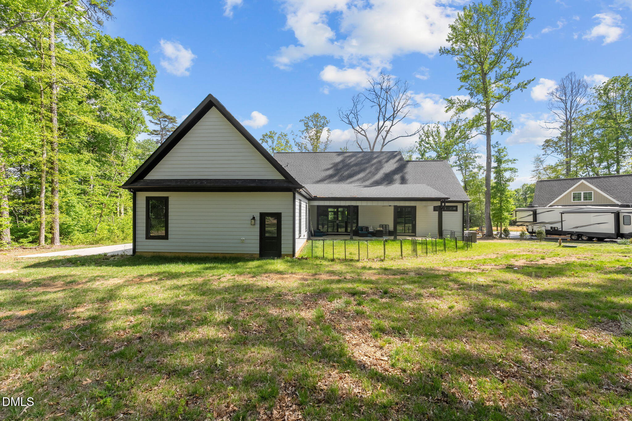 2560 John Lewis Road Burlington, NC 27217 - Photo 7 of 53