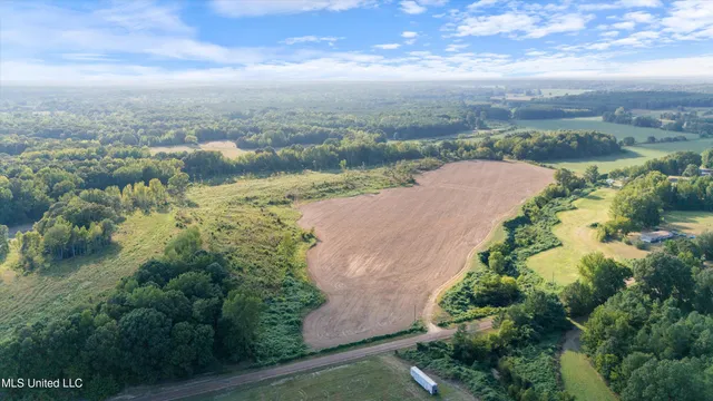 $128,000 | 13.73-ac Pearl Smith Road, Senatobia, MS 38668