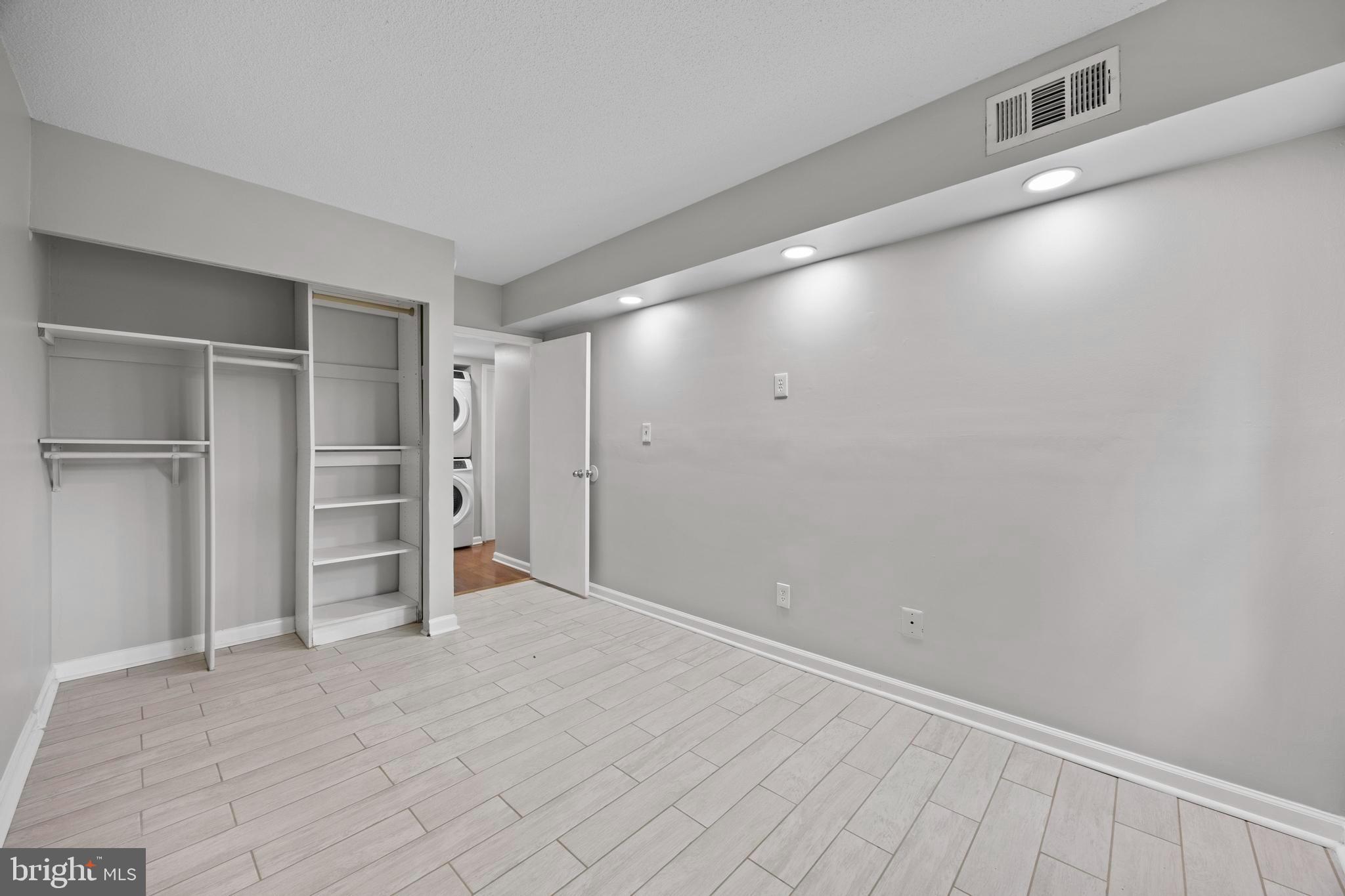 2216 Castle Rock Square, Unit 12C Reston, VA 20191 - Photo 12 of 27