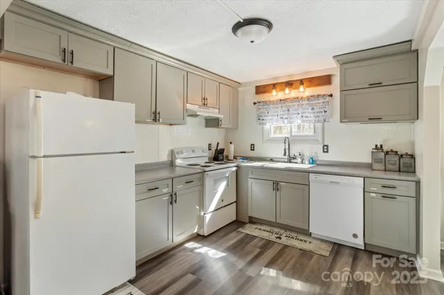 $275,000 | 35-61 Ahava Road, Pisgah Forest, NC 28768