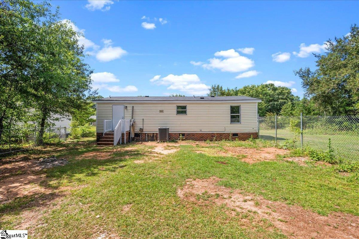 904 Antioch Church Road Greenville, SC 29605 - Photo 24 of 26 Gallery Image 24