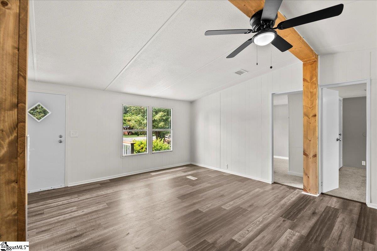 904 Antioch Church Road Greenville, SC 29605 - Photo 7 of 26 Gallery Image 7