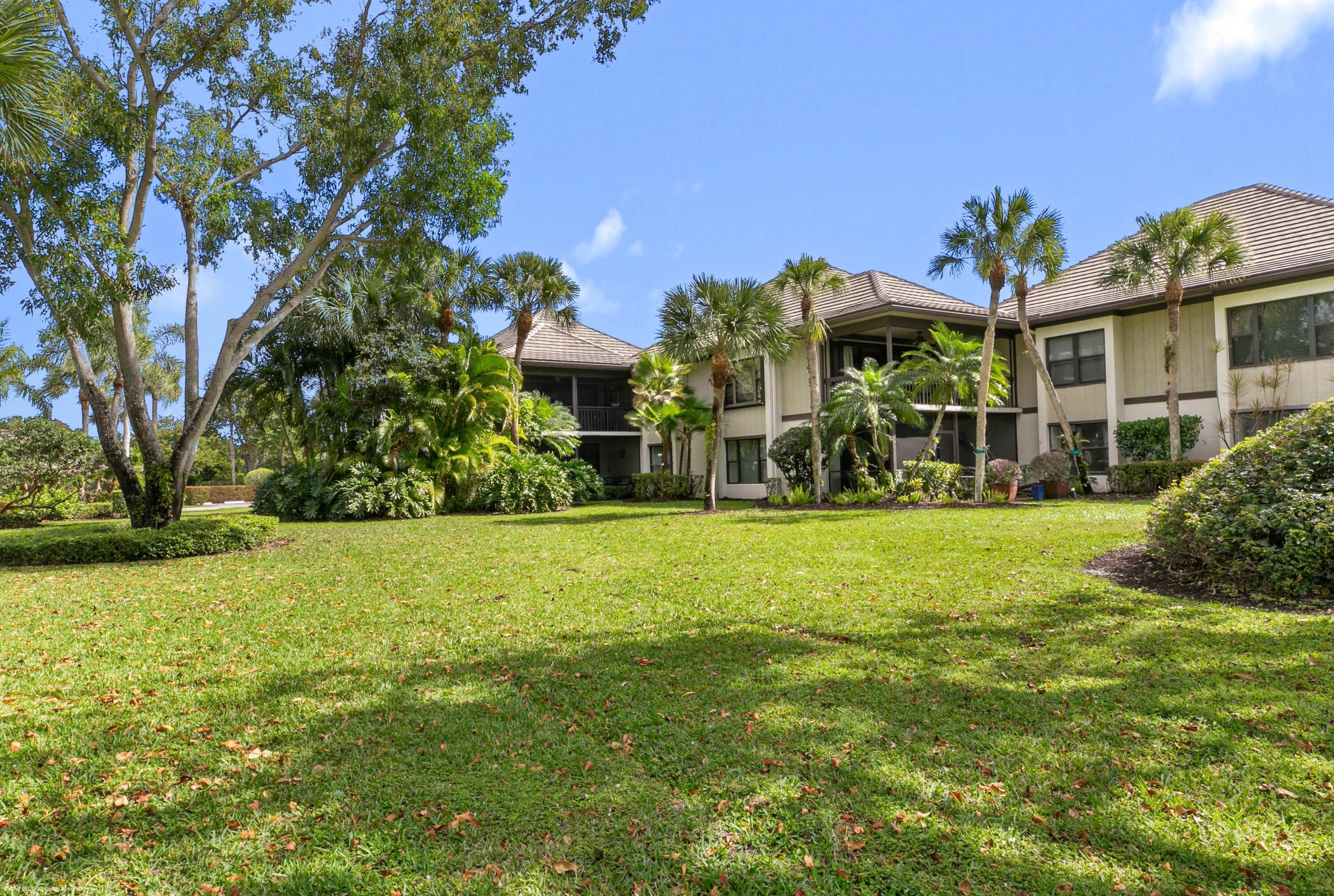 13268 Polo Club Road, Unit A107 Wellington, FL 33414 - Photo 28 of 37 13268 Polo Club Rd Apt A107 038